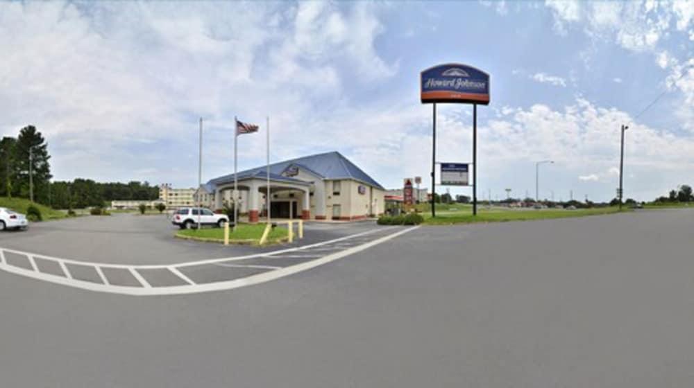 Sleep Inn & Suites Tuscaloosa Exterior photo